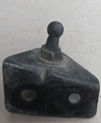 2003 Acura MDX Driver Front Left Hood Support Bracket OEM - Изображение 1 из 3