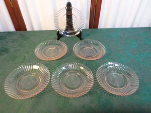 6 pezzi bellissimi piattini in vetro rosa depressione decorativi vintage - Foto 1 di 7