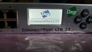 Digi ConnectPort LTS 32 / 32 port Terminal Server Best Price on eBay - Zdjęcie 1 z 10