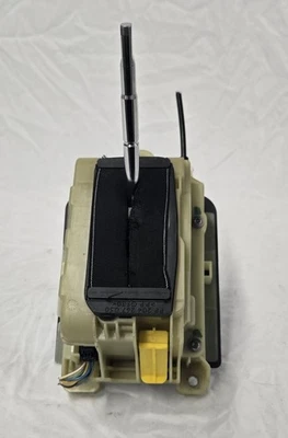 2010 Mercedes Benz C300 3.0L Automatic Trans. Gear Floor Shifter Lever Assy. OEM - Изображение 1 из 4