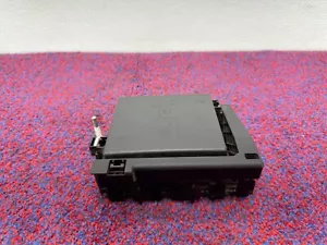 CHEVROLET CAMARO SS 2016 MANUAL TRANS ENGINE FUSE RELAY POWER DISTRUBUTION BOX - Picture 1 of 4