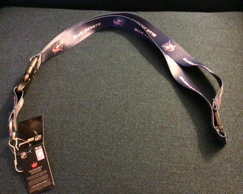 NHL Officially Licensed Columbus Blue Jackets Lanyard with Detachable Keychain Cover