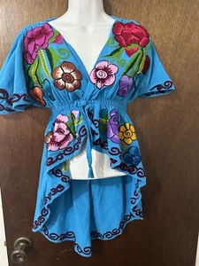 Handmade Mexican Mariposa Embroidered Floral Crop Top Medium stretch waist - Picture 1 of 7