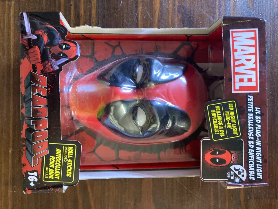 Máscara Deadpool con luz 3D Marvel decoración de pared luz nocturna LED funciona calcomanía Foto 1 de 4