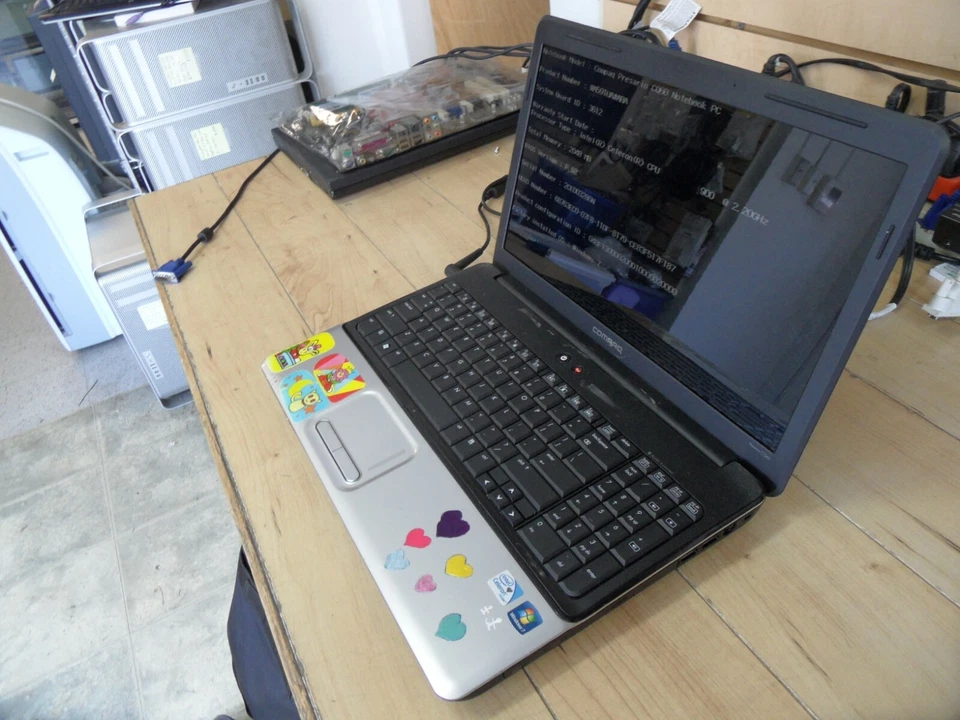 Compaq Presario CQ60 For Parts Posted Bios No Hard Drive - Image 1 of 4
