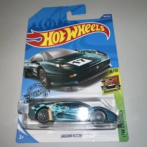 Hot Wheels HW Exotics 8/10- Jaguar XJ220 148/250 Long Card - Picture 1 of 5