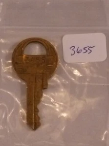 Master Lock Key # 3655 Replacement Padlock Amusement Vending Juke Slot Arcade - Picture 1 of 1