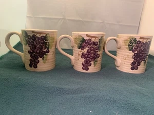 3 Tabletops Unlimited Chianti Trauben Design Becher - Bild 1 von 18