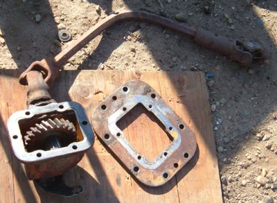 Camión de volteo Chevrolet Eaton Spicer 1972 montaje de toma de fuerza P208 3708 Foto 1 de 4