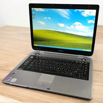 Ordenador portátil Toshiba Satellite Pro M30 15.4" Pentium M705 768MB 40GB WXP - Immagine 1 di 2