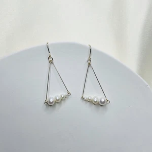 9-10mm freshwater Baroque pearl 100% 14K Gold Filled earrings - Picture 1 of 4