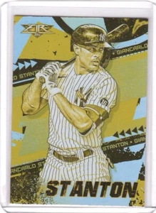 Giancarlo Stanton GOLD MINTED 2022 Topps Fire #104 Yankees - Picture 1 of 2