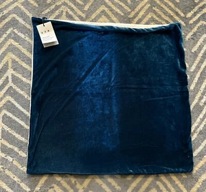 West Elm Lush Velvet Pillow Cover 24”x24” Regal Blue NWT $39 - Picture 1 of 4