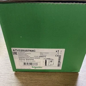 1PC Schneider ATV320U07N4C Variable Speed Drive 0.75kW 1HP, 380-500V NEW - Picture 1 of 4