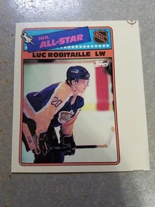 Luc Robitaille Los Angeles Kings 1988-89 Topps All-Star Stickers WHITE STRIP - Picture 1 of 7