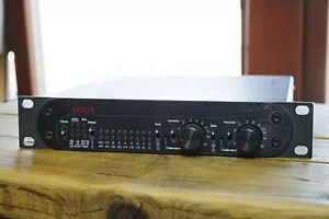 Benchmark ADC1 Mastering Grade konwerter analogowy na cyfrowy - Zdjęcie 1 z 2