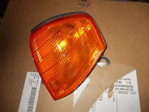 Pfeil Blinker Vorne Links Mercedes W 202 Classe C Biegen Sie Blinker Left - Bild 1 von 1