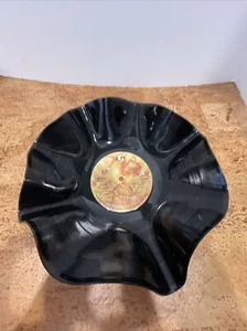 Cesta/tazón de disco de vinilo reciclado vintage todo cristal gayle - Imagen 1 de 6