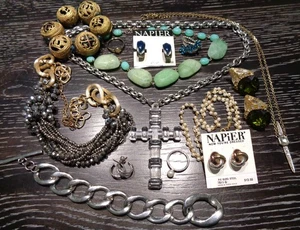 Vintage to Now Jewelry Lot, Wearable, Lot #7. - Picture 1 of 10