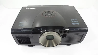 BenQ SH940 FullHD 1080P DLP Projector 4000 Lumens - Lamp timer : 1240 Hours - Image 1 of 4