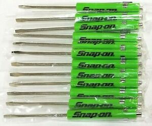 12 GREEN Snap on Tools Flat Tip Pocket Screwdrivers with Clip & Magnetic Top NEW