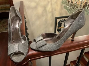 Sparkly! Women's J.Renee D’Orsay Heels, Bronze & Silver, Rhinestones Size 9.5M - Picture 1 of 4