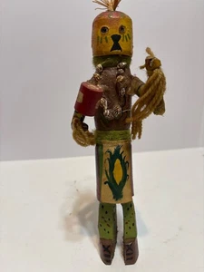 Vintage Hopi Katsina Puppe, geschnitzt von den Hopi Menschen 10 "Muschel Halskette - Bild 1 von 9