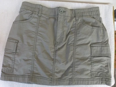 Hollister Khaki Green Mini Skirt Size Small - Image 1 of 4
