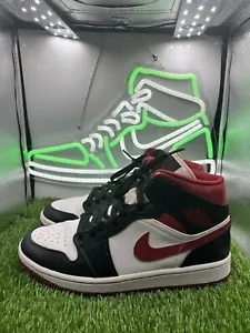 Nike Air Jordan 1 Mid Black Toe Gym Red Chicago Bulls Men’s Sz 8 554724-122 - Picture 1 of 10