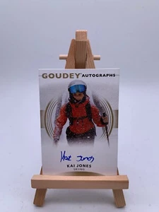 2022 Upper Deck Goodwin Champions Kai Jones Goudey Autograph GA-KJ Auto J - Bild 1 von 2