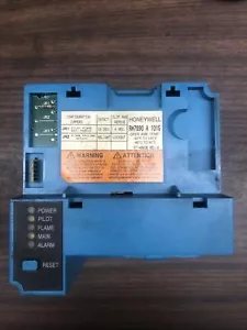 Honeywell RM7890 A 1015 Burner Control RM7890A1015 - Picture 1 of 2