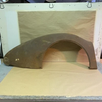 Guardabarros trasero derecho original Jaguar XK XK120 BD4313 OEM Foto 1 de 4