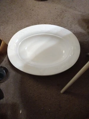 Arrow #172 Tazón grande ovalado de plástico para servir de vacaciones - Hecho en EE. UU. Foto 1 de 2