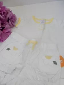 Gymboree SUNNY DAISIES 18-24 MONTHS 2 PC OUTFIT TOP BUBBLE SHORTS NWT - Picture 1 of 11
