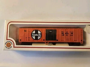 BACHMANN 51' STEEL REEFER (Santa Fe) ITEM #70900 HO SCALE NEW IN BOX - Picture 1 of 3