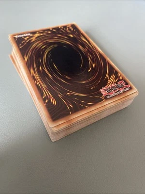 Yu-Gi-Oh! Lote de 50 tarjetas de trabajo - Inc: 2 súper, ultra o secretas raras + 4 raras LP/MP Foto 1 de 3