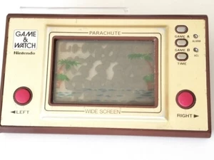 Nintendo PR-21 GAME and WATCH PARACHUTE LSI game Junk for Parts Repair Only - Picture 1 of 9