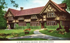 Battle Creek, MI, C.W. Post Memorial Club House, Chrome Vintage Postcard a7989