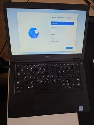 Laptop Dell Latitude 5480 i5-6300U 2,4 GHz 8 GB 256 GB SSD sin sistema operativo 14" batería nueva Foto 1 de 4