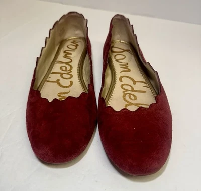 Pisos de ballet Sam Edelman Francis en gamuza arándano. Bordes festoneados talla 8,5 Foto 1 de 4