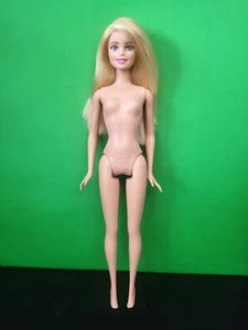 Barbie blonde Mattel Nude Puppe - Bild 1 von 3