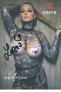 AK Inked Lorena Venus 2025 Visit X Only Fans handsigniert Erotik Model RAR NEU - Bild 1 von 1