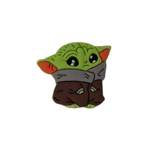Baby Yoda Shoe Charm - Picture 1 of 1