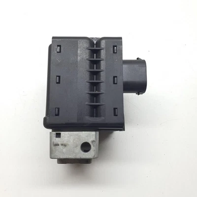 CENTRALINA BLOCCASTERZO PER RENAULT Clio Serie IV 487004399r (12>19) - Immagine 1 di 4