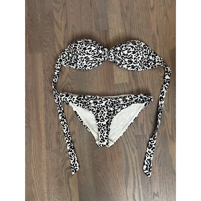 Bikini sin tirantes de leopardo blanco y negro de H&M Foto 1 de 3
