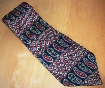 Corbata de cuello de seda para hombre Monsieur Givenchy roja y verde cachemira 58" L x 4" W (D108) Foto 1 de 4