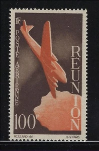 Reunion Scott # C33 MH Air Post Airplane 1947 - Picture 1 of 1