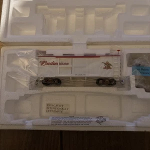 Hawthorne Village Budweiser Ventilated Box Car With COA No Tracks - Picture 1 of 3