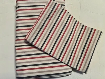 TOMMY HILFIGER ~ Rayas rojas/blancas/azules/grises 1 estuche plano 96 x 62/1 htd 20x28 Foto 1 de 4