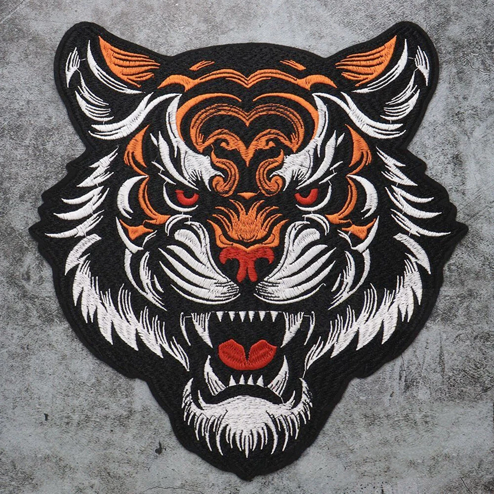 Giraffe Iron On Patch - 1.96x2.95 Inch Embroidered Animal Applique